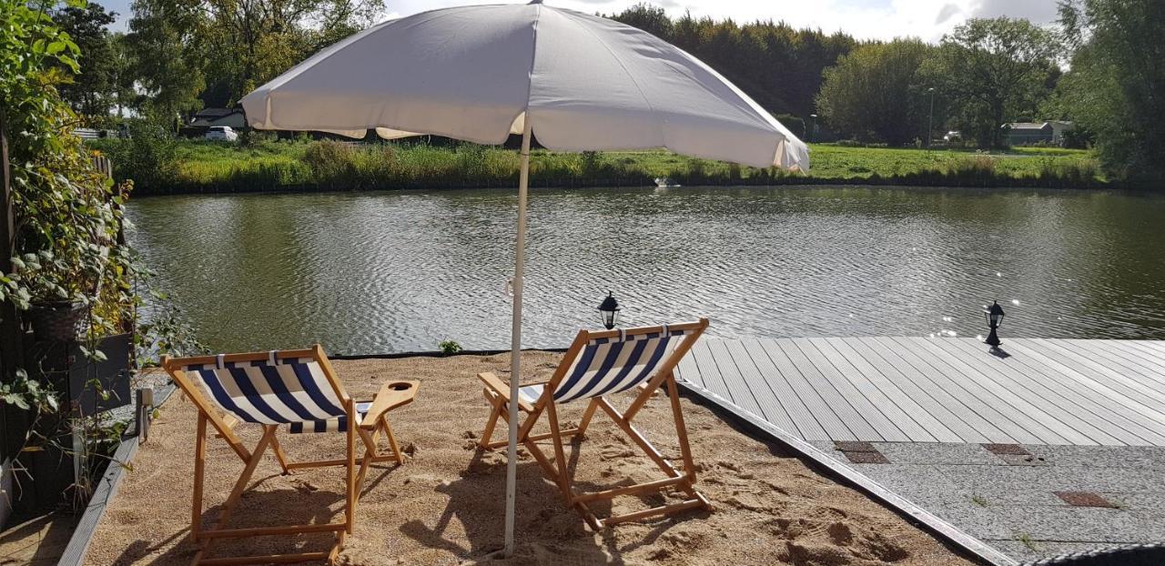 Carafun Aan Het Water Ooltgensplaat Villa Exterior foto