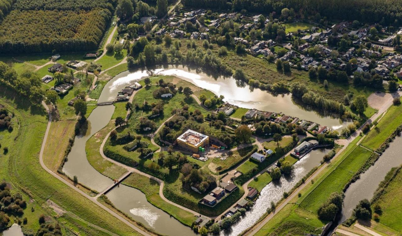 Carafun Aan Het Water Ooltgensplaat Villa Exterior foto